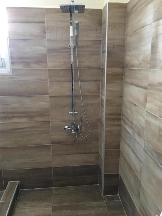 Hostal Modern House Afytos Exterior foto