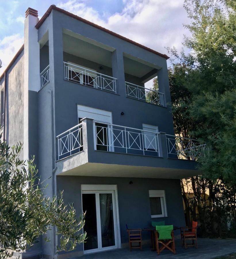 Hostal Modern House Afytos Exterior foto
